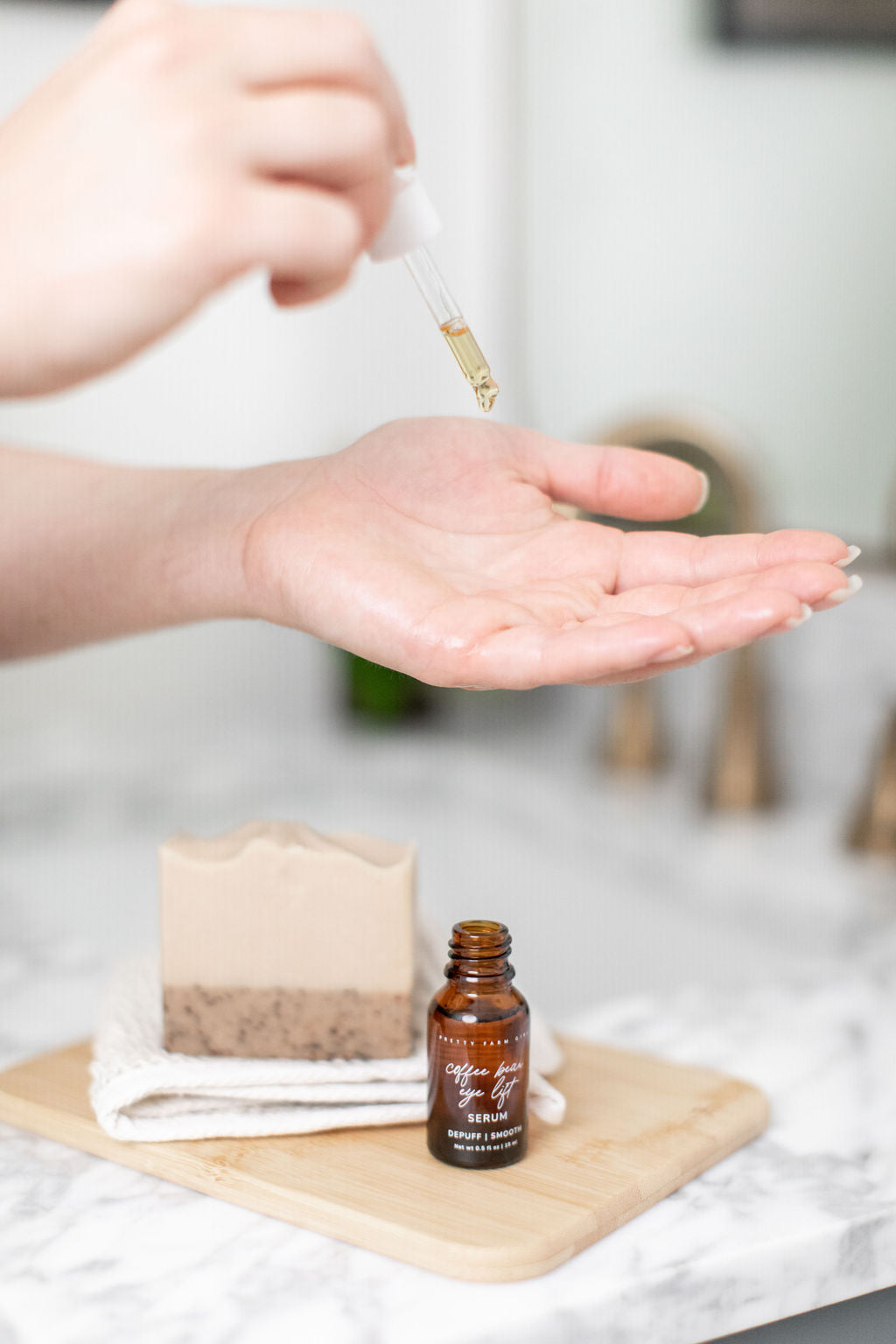 Invigorating Coffee Duo - Eye Lift Serum & Exfoliating Soap Set