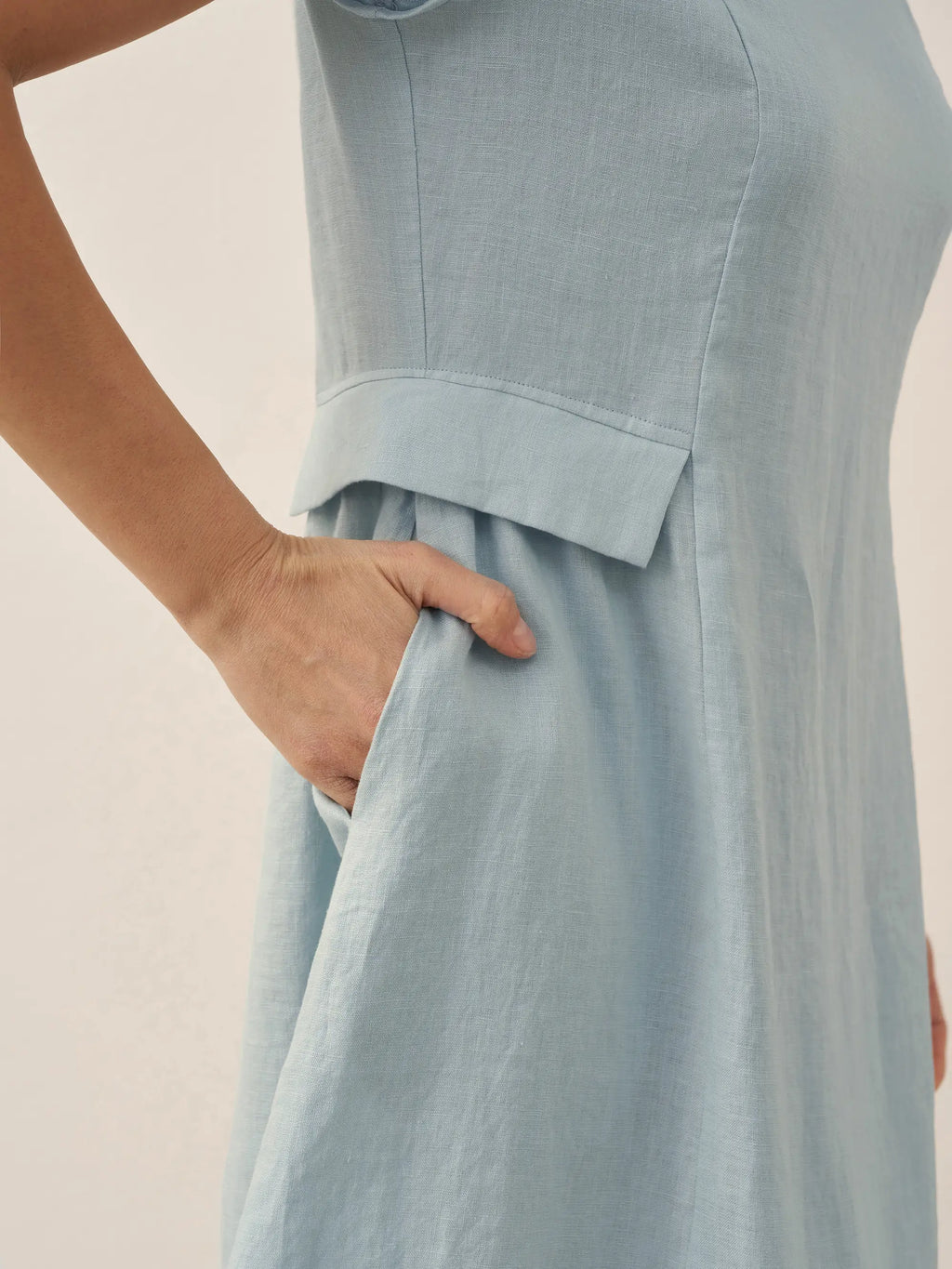 ALEXA 100% Linen V-Neck Midi Dress with Waist Pleats