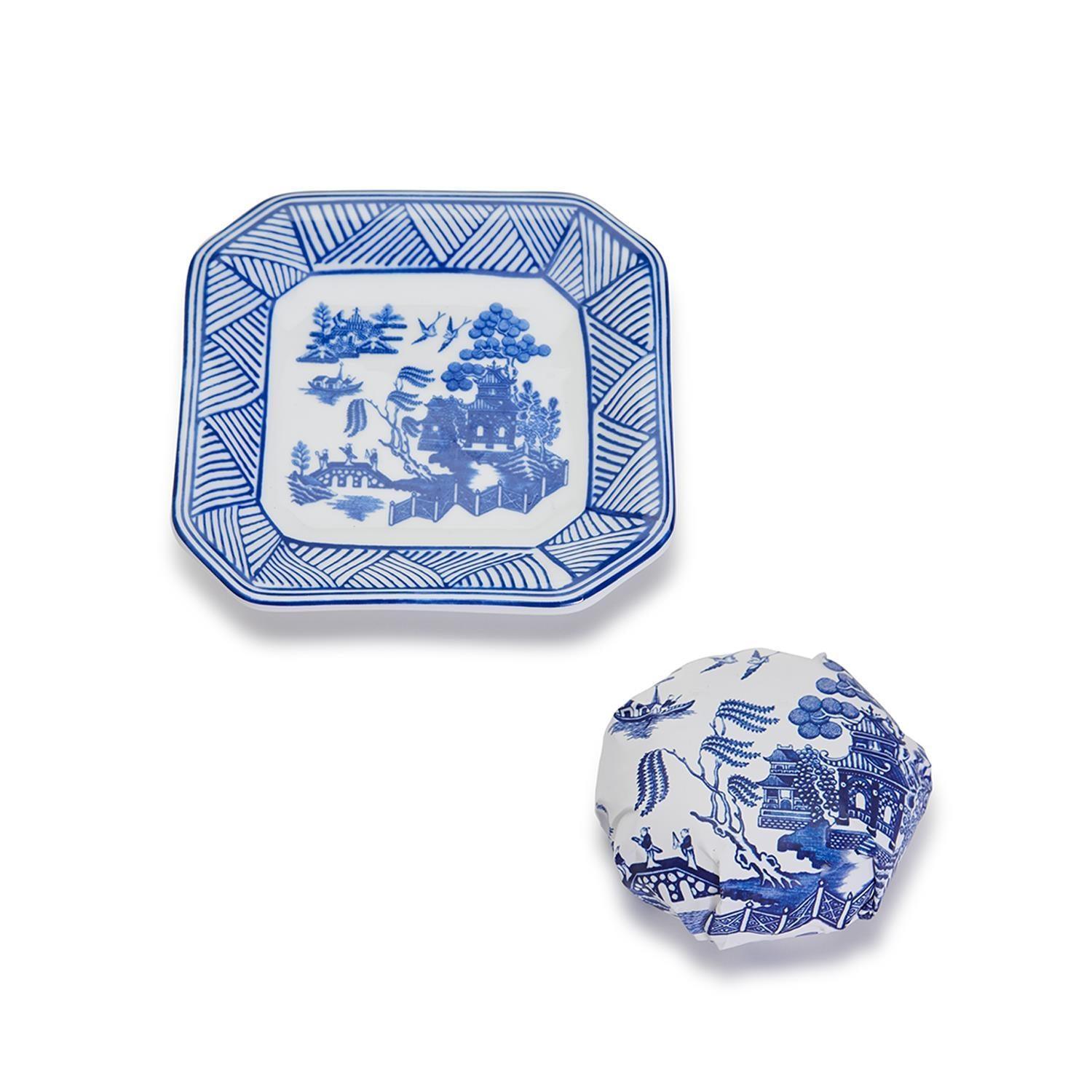 Chinoiserie Blue Willow Soap & Porcelain Dish Set