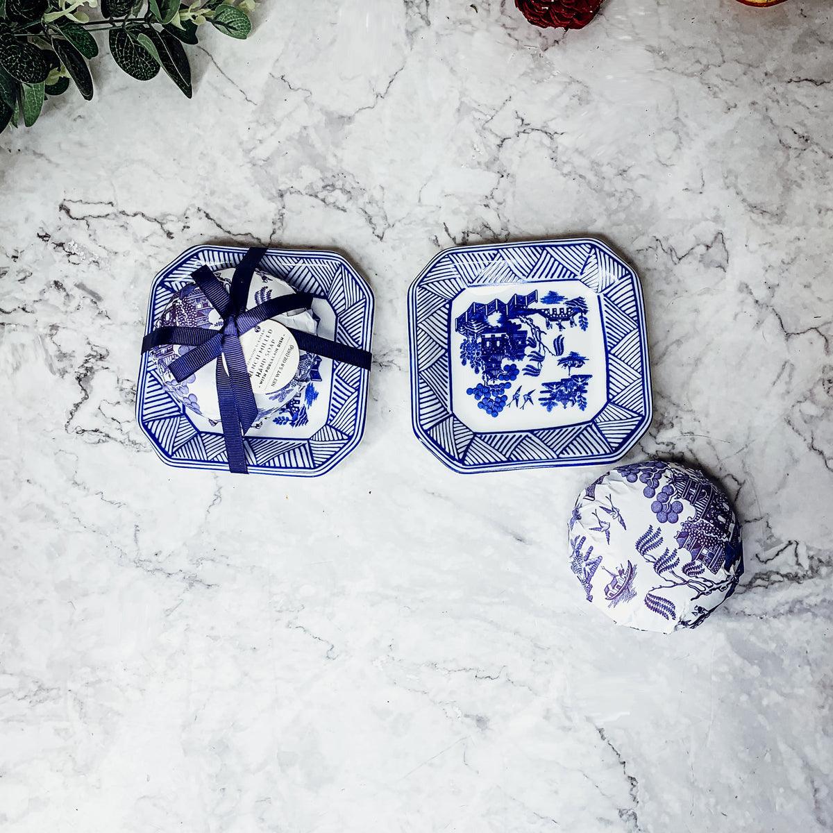 Chinoiserie Blue Willow Soap & Porcelain Dish Set