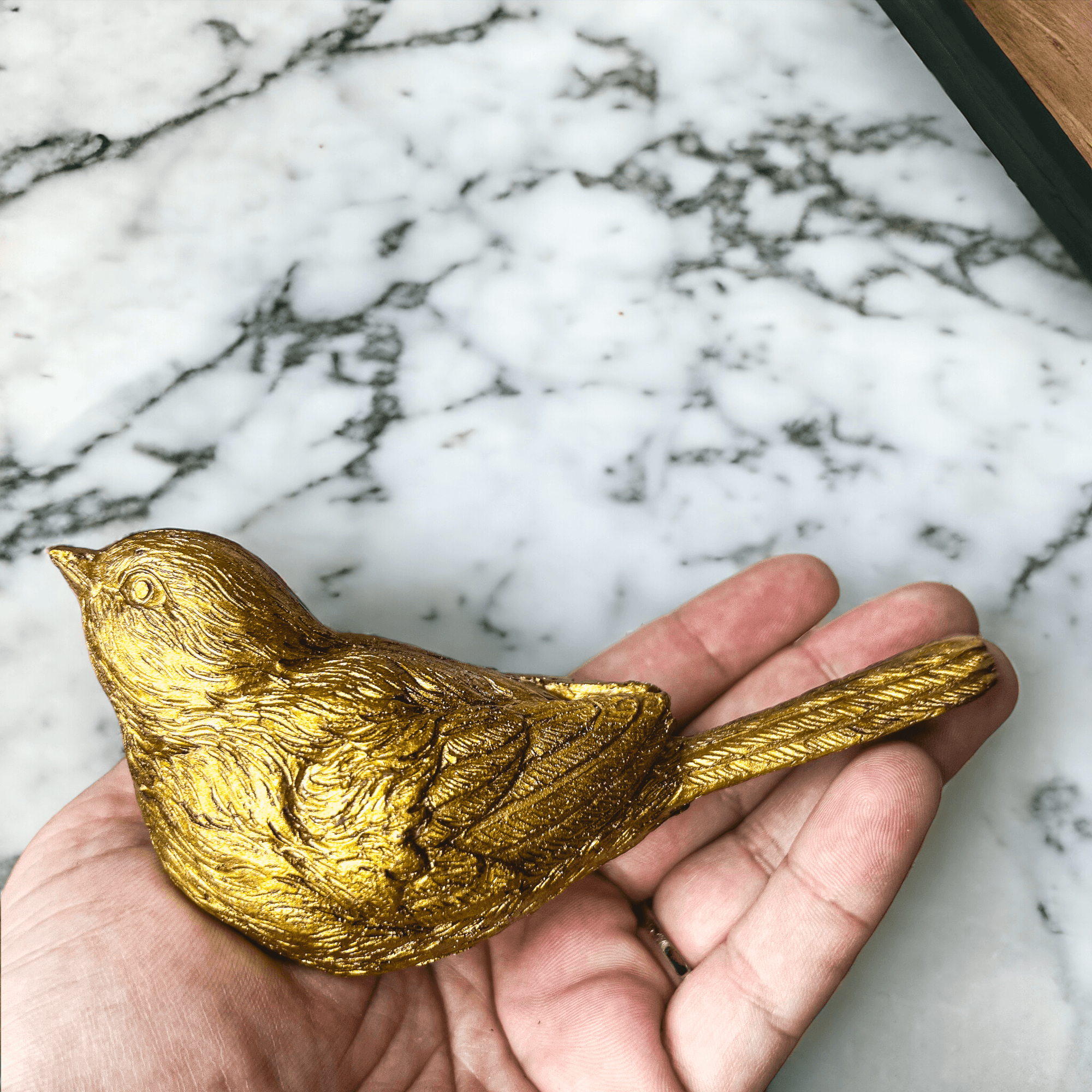 Golden Bird Decorative Figurine Set - Hand-Sculpted Resin