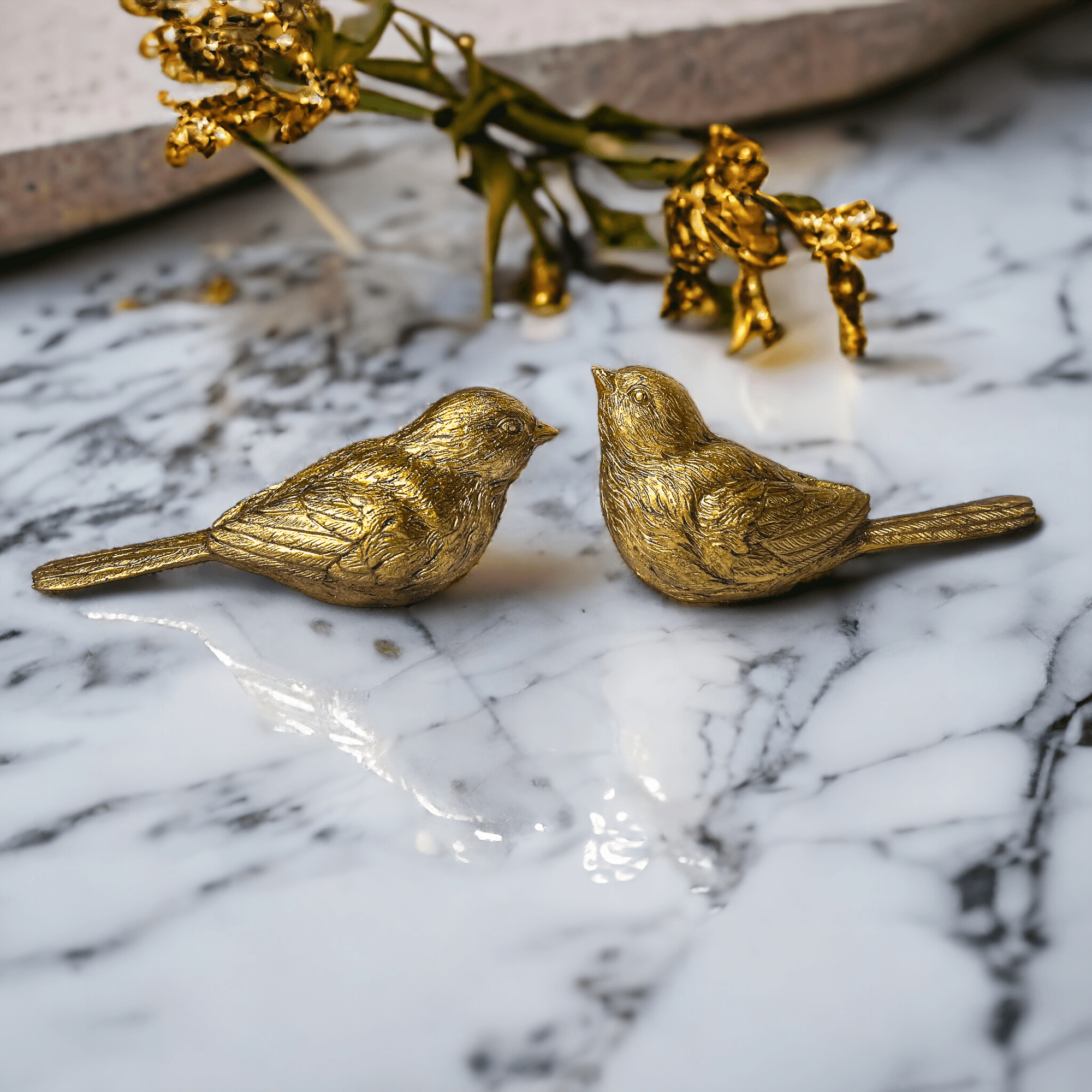 Golden Bird Decorative Figurine Set - Hand-Sculpted Resin