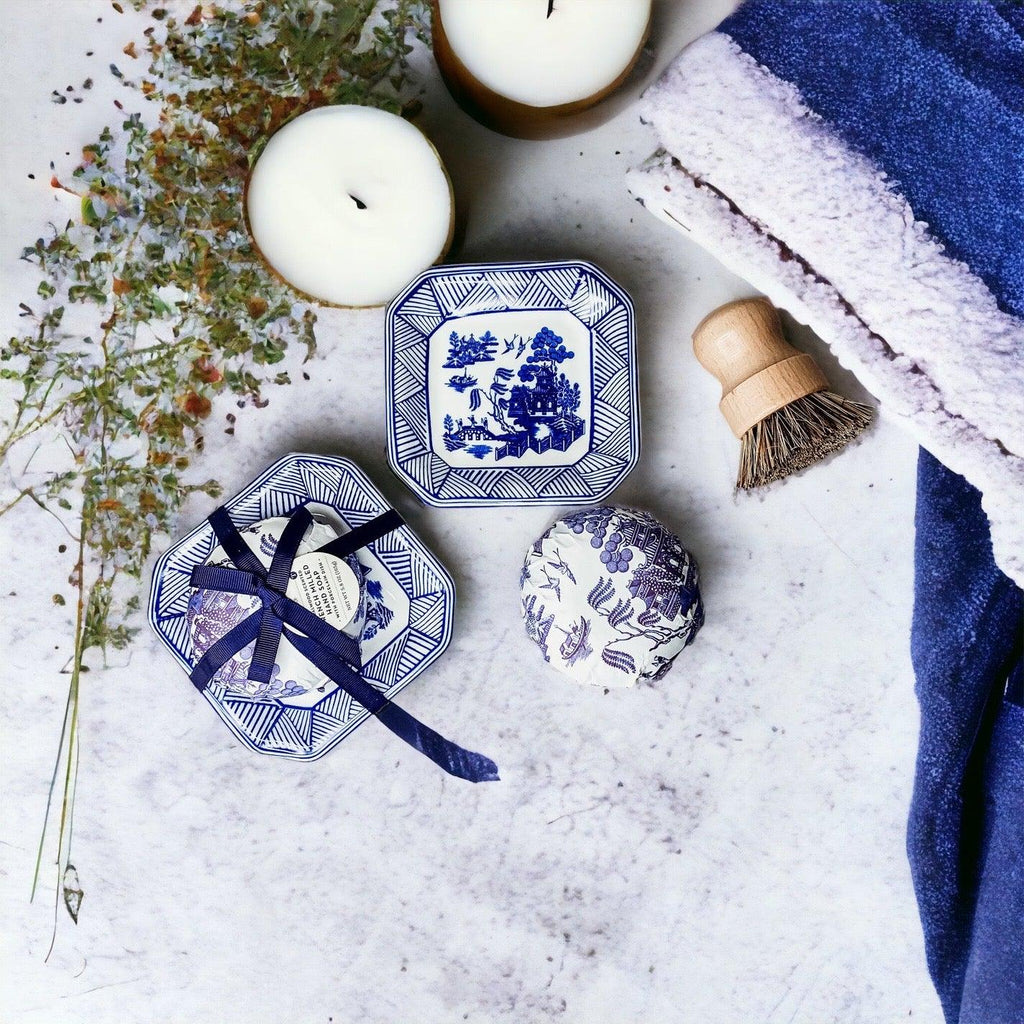 Chinoiserie Blue Willow Soap & Porcelain Dish Set