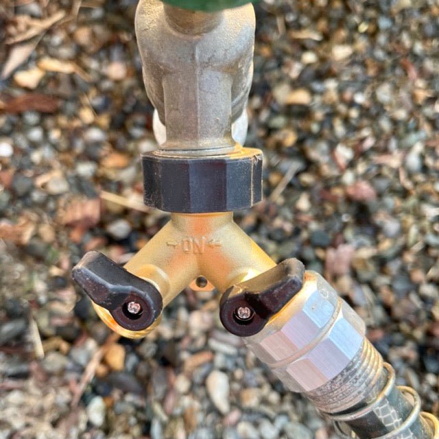 Two-Way Brass Garden Hose Splitter - Heavy-Duty Y-Valve with Shut-Off